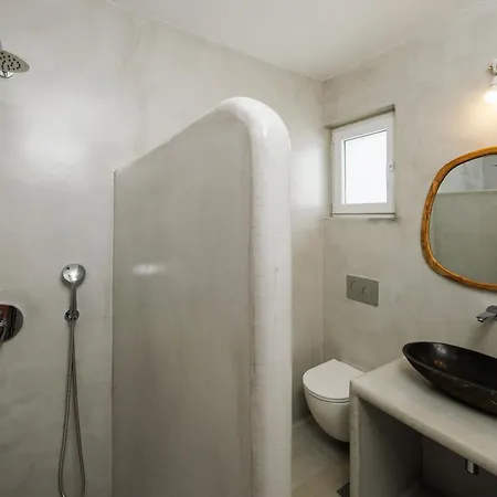 Villa Joumy, Family Friendly, Pool, Close To Town