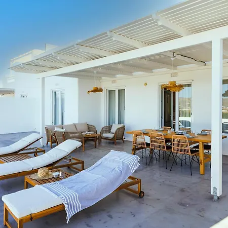 Joumy, Family Friendly, Pool, Close To Town Villa *