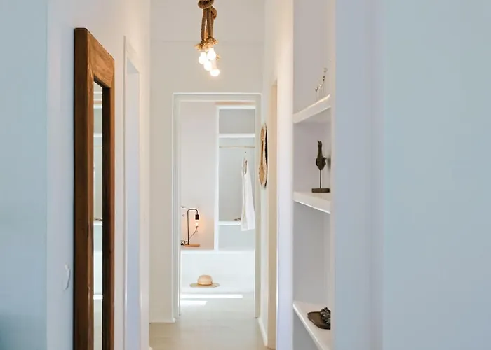 Joumy, Family Friendly, Pool, Close To Town *