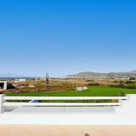 Joumy, Family Friendly, Pool, Close To Town Vila