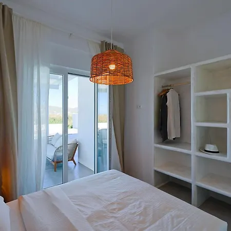 Villa Joumy, Family Friendly, Pool, Close To Town *