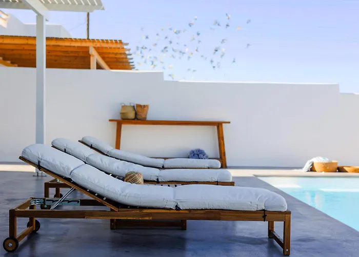 Joumy, Family Friendly, Pool, Close To Town Vila *